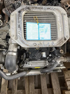 Nissan NP300 2011 Komple Motor